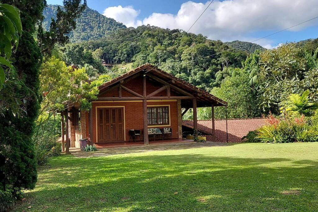 Casa Com Churrasqueira Piscina Privativa Em Sao Pedro Da Serra - Perto De Lumiar Nova Friburgo Bagian luar foto